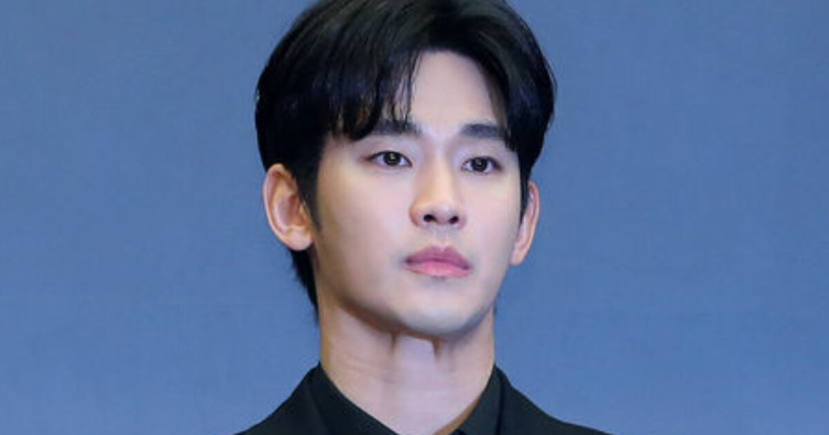 Kim Soo Hyun vs Lee Jung Sub