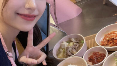 Yeji caught with snacks