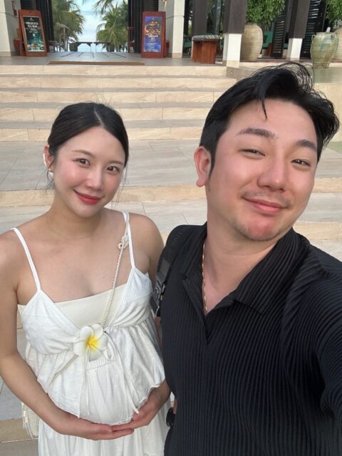 Jang Mi pregnancy photo 3