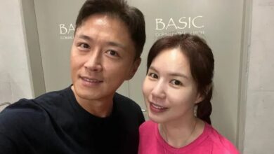 Jin Tae Hyun and Park Si Eun