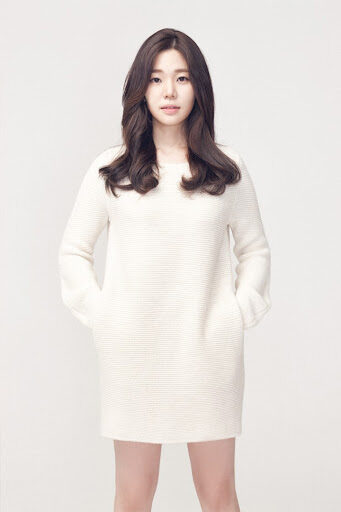 Lee Moon Jung pregnancy announcement