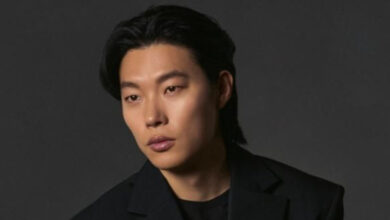 Ryu Jun Yeol real estate building